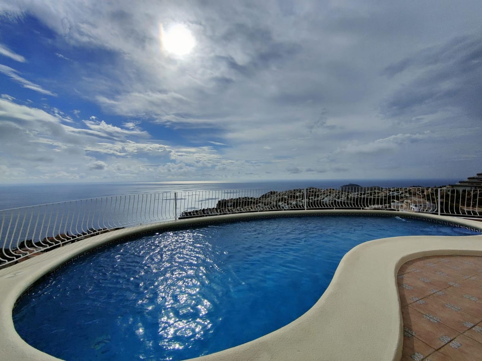 3 bedroom Villa for sale in Benitachell / Benitatxell with pool garage - € 695,000 (Ref: 8679906)