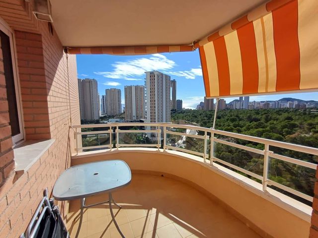 1 bedroom Apartment for rent in Via Parque, Benidorm with pool garage - € 1,000 (Ref: 8691188)