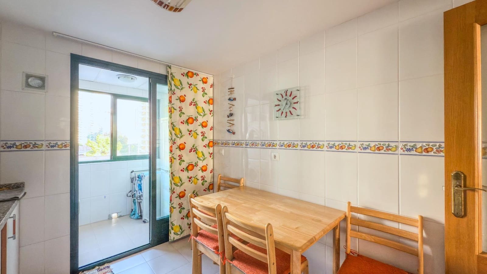 2 bedroom Apartment for rent in La Villajoyosa / Vila Joiosa - € 1,200 (Ref: 8691189)