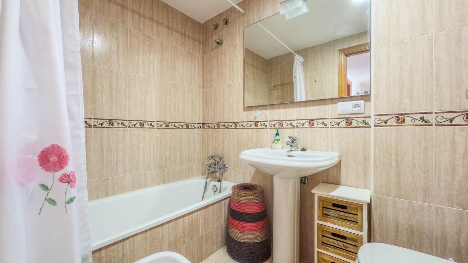 2 bedroom Apartment for rent in La Villajoyosa / Vila Joiosa - € 1,200 (Ref: 8691189)