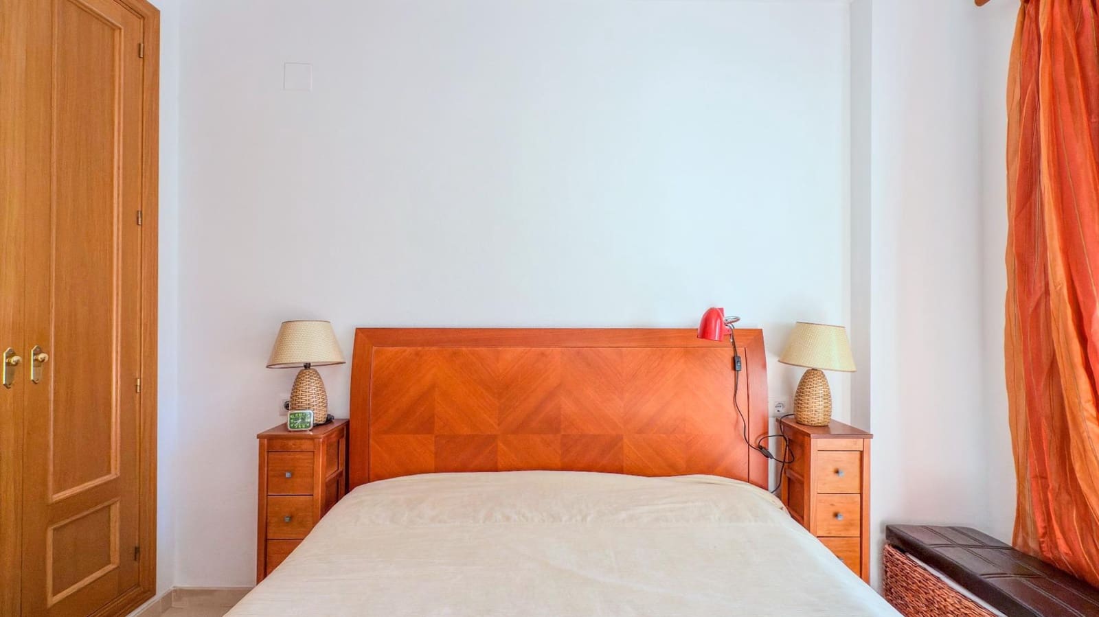 2 bedroom Apartment for rent in La Villajoyosa / Vila Joiosa - € 1,300 (Ref: 8691189)