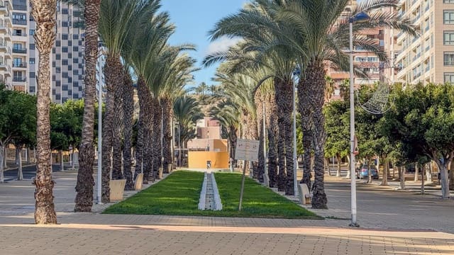 2 makuuhuone Huoneisto vuokrattavana paikassa La Villajoyosa / Vila Joiosa - 1 300 € (Ref: 8691189)