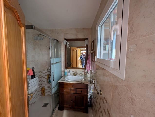 4 soverom Kjedet enebolig til salgs i La Nucia - € 273 000 (Ref: 8691193)