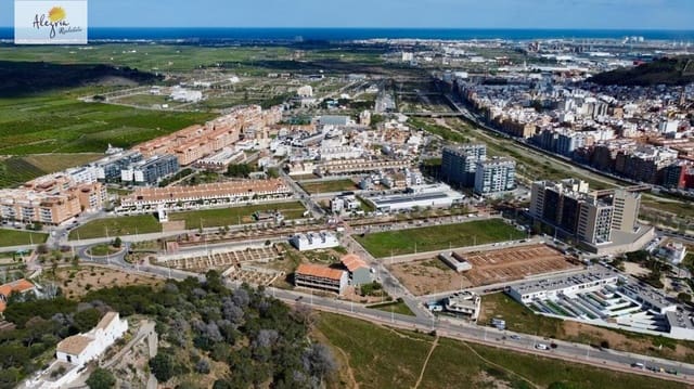 4 bedroom Terraced Villa for sale in Sagunto / Sagunt - € 345,000 (Ref: 8702637)