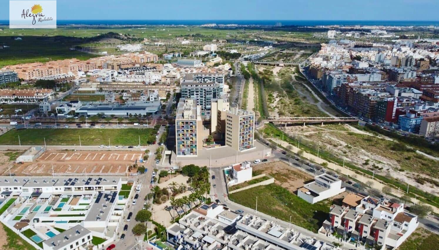 4 sypialnia Dom szeregowy na sprzedaż w Sagunto / Sagunt - 345 000 € (Ref: 8702637)