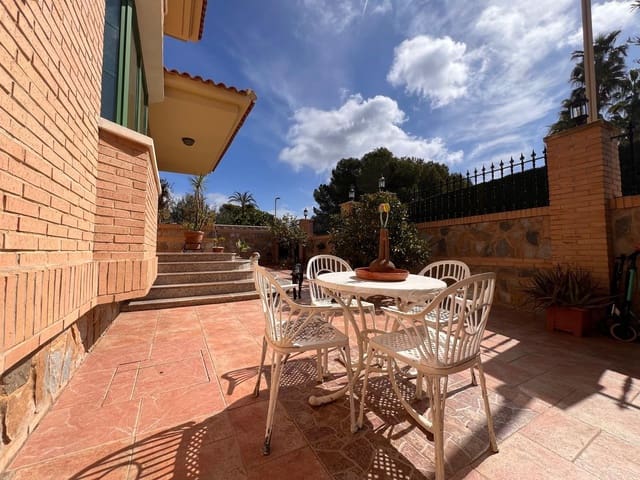 8 makuuhuone Huvila myytävänä paikassa Benidorm mukana uima-altaan - 890 000 € (Ref: 8704139)