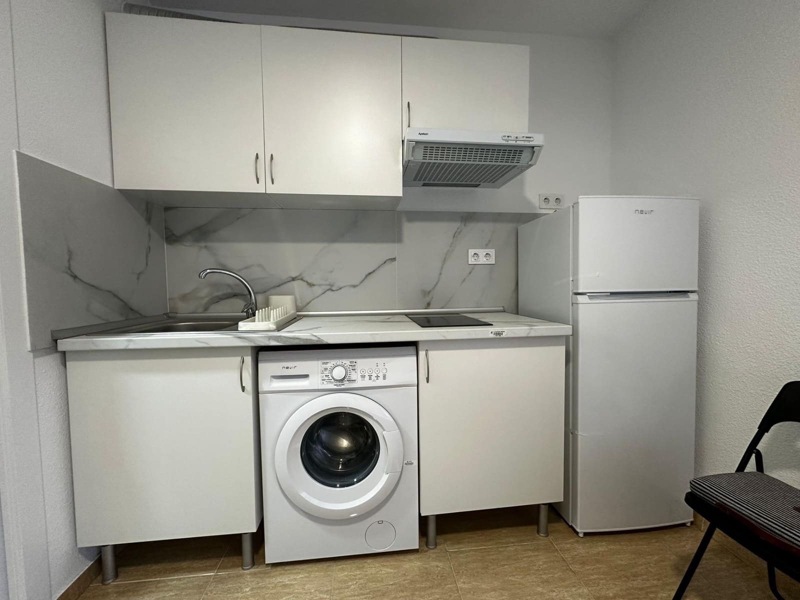 Studio til leie i Alicante by - € 500 (Ref: 8706966)