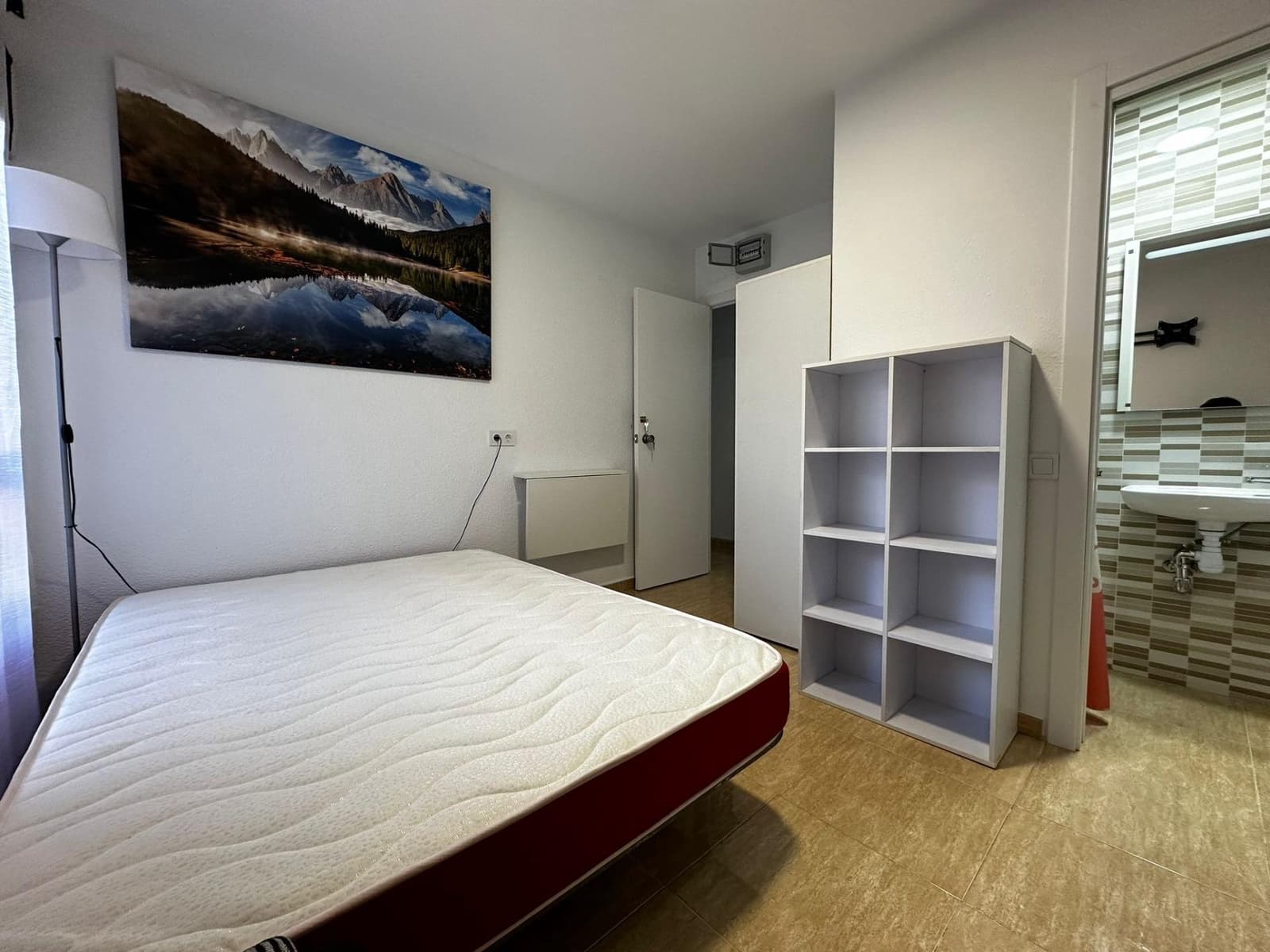 Studio til leie i Alicante by - € 500 (Ref: 8706966)