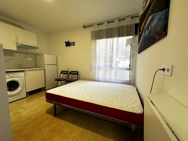 Studio til leie i Juan XXIII, Alicante by - € 500 (Ref: 8706966)