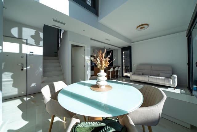 3 camera da letto Villa in vendita in Lomas de Cabo Roig - Los Dolses, Orihuela con piscina - 550.000 € (Rif: 8729911)