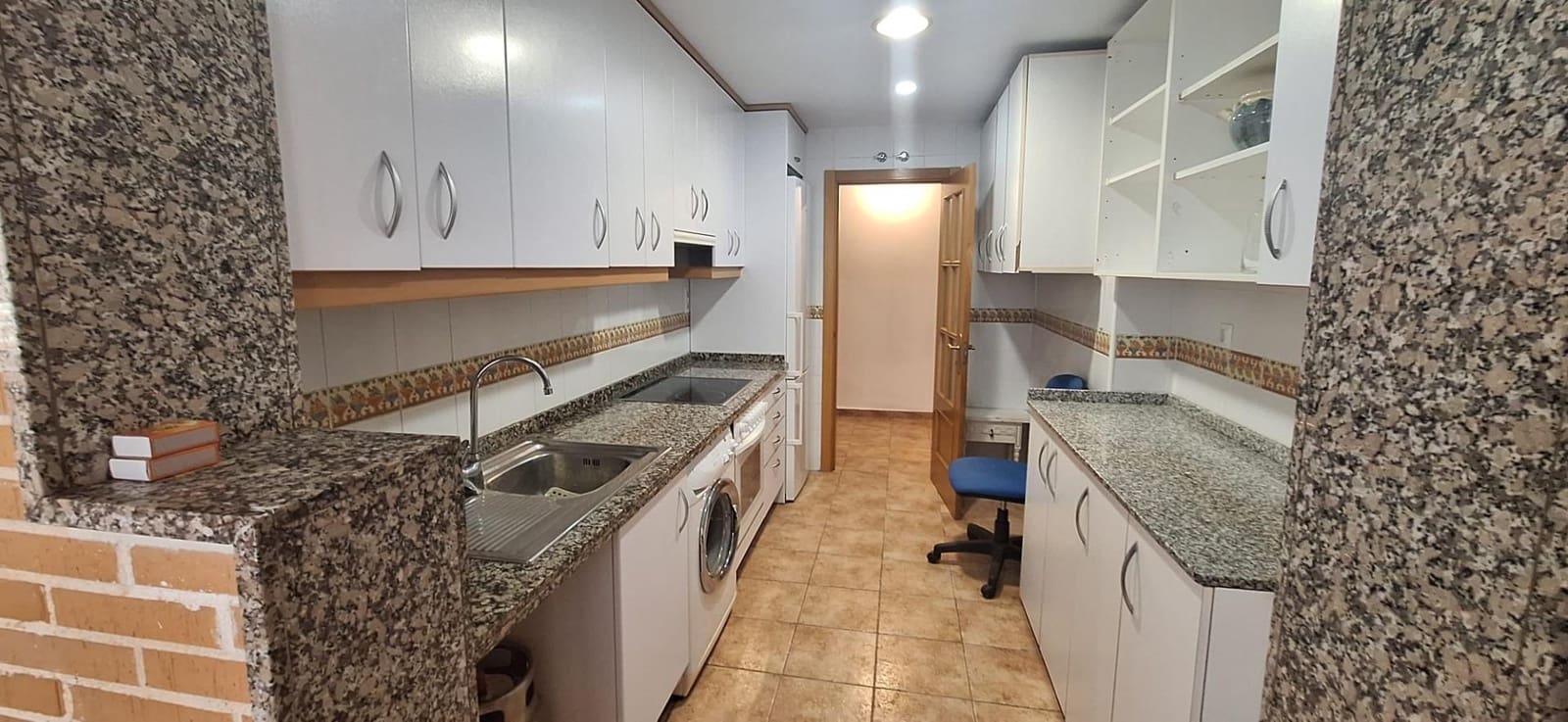 2 soveværelse Lejlighed til leje i La Villajoyosa / Vila Joiosa med swimmingpool - € 1.200 (Ref: 8735575)