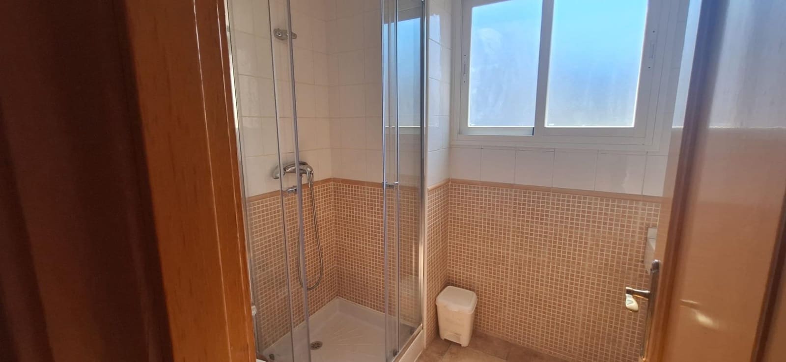 2 soveværelse Lejlighed til leje i La Villajoyosa / Vila Joiosa med swimmingpool - € 1.200 (Ref: 8735575)
