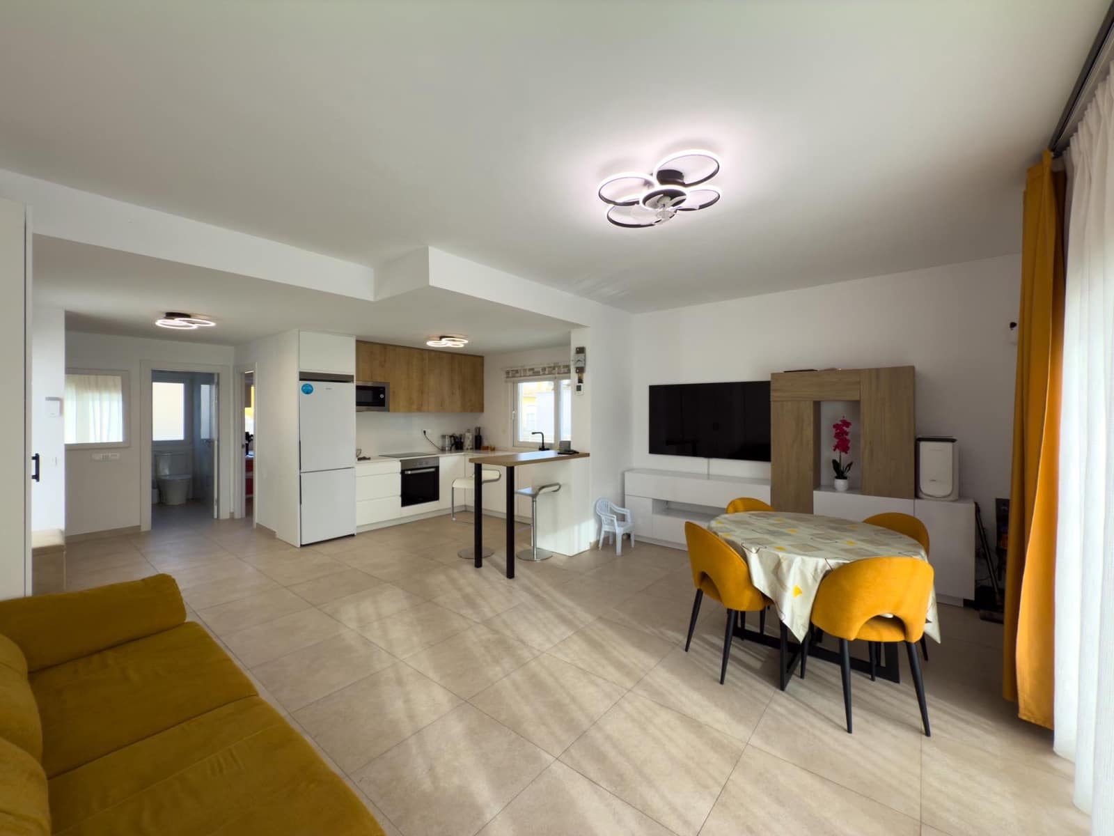 3 sypialnia Willa na sprzedaż w La Nucia z basenem - 395 000 € (Ref: 8755725)