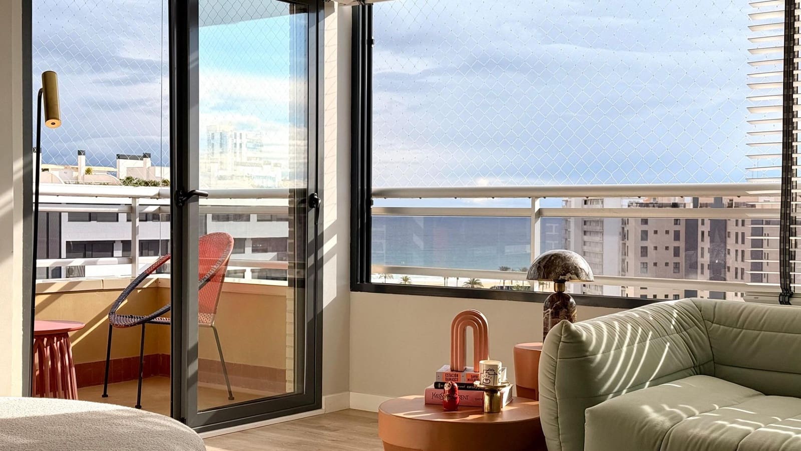 3 sypialnia Penthouse na sprzedaż w Miasto Alicante / Alacant z basenem garażem - 875 000 € (Ref: 8757975)