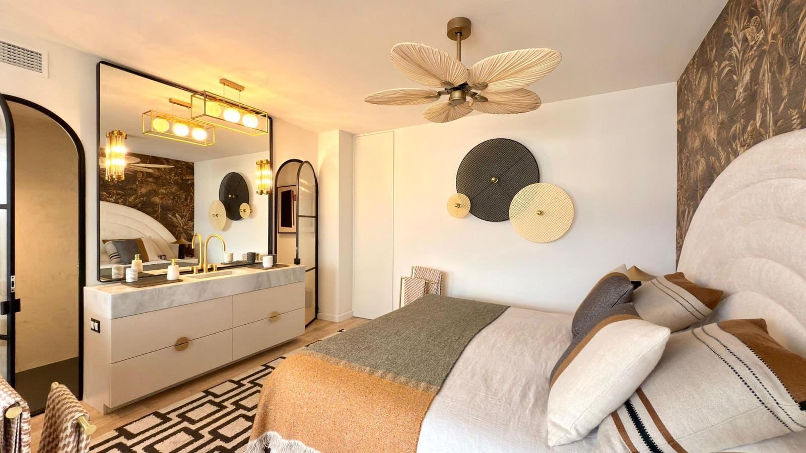 3 sypialnia Penthouse na sprzedaż w Miasto Alicante / Alacant z basenem garażem - 875 000 € (Ref: 8757975)