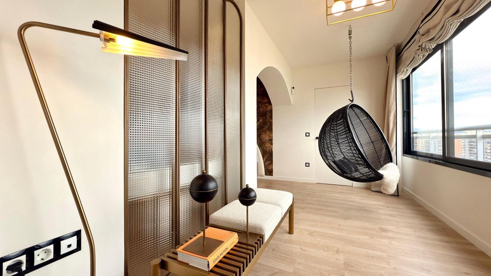 3 sypialnia Penthouse na sprzedaż w Miasto Alicante / Alacant z basenem garażem - 875 000 € (Ref: 8757975)