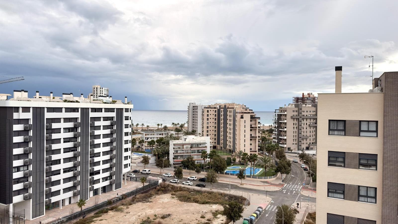 3 sypialnia Penthouse na sprzedaż w Miasto Alicante / Alacant z basenem garażem - 875 000 € (Ref: 8757975)