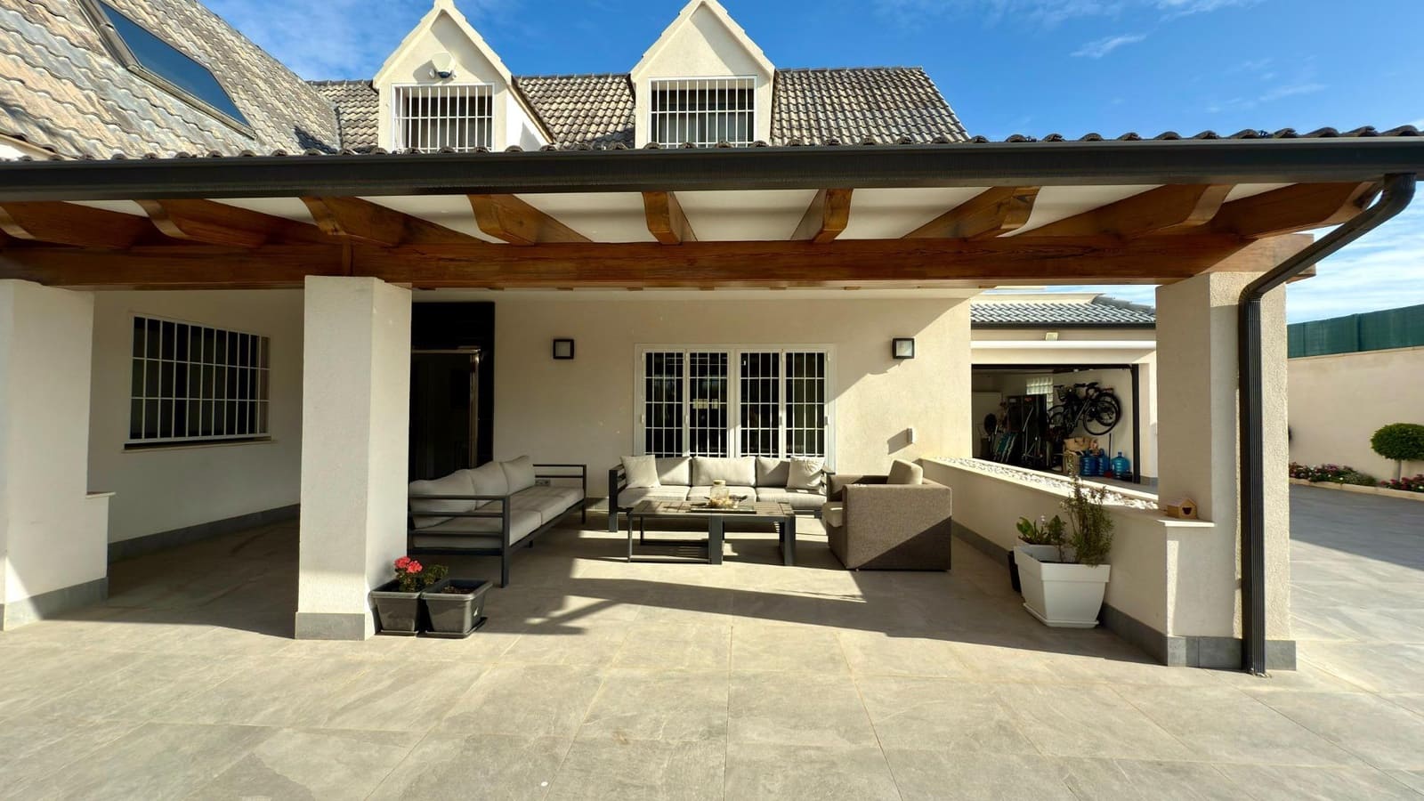 5 bedroom Villa for sale in San Juan de Alicante / Sant Joan d'Alacant with pool garage - € 1,499,000 (Ref: 8757979)