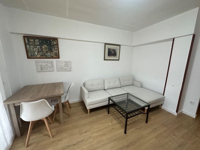 3 camera da letto Appartamento in vendita in Carolinas Altas, Alicante città - 149.000 € (Rif: 8770323)