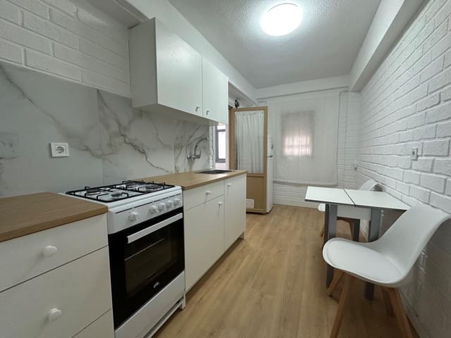 3 camera da letto Appartamento in vendita in Carolinas Altas, Alicante città - 149.000 € (Rif: 8770323)