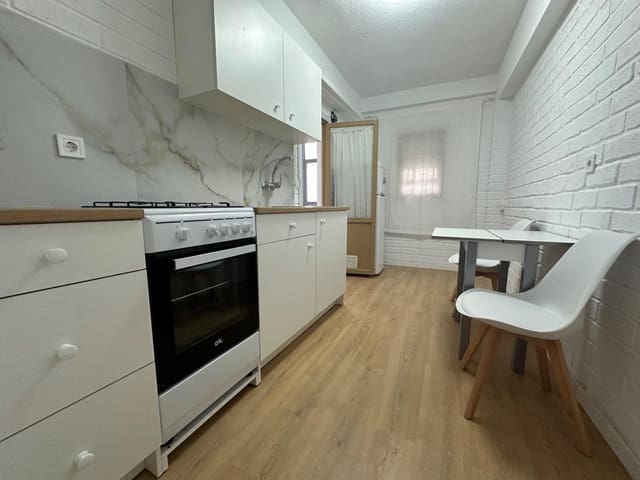 3 camera da letto Appartamento in vendita in Carolinas Altas, Alicante città - 149.000 € (Rif: 8770323)