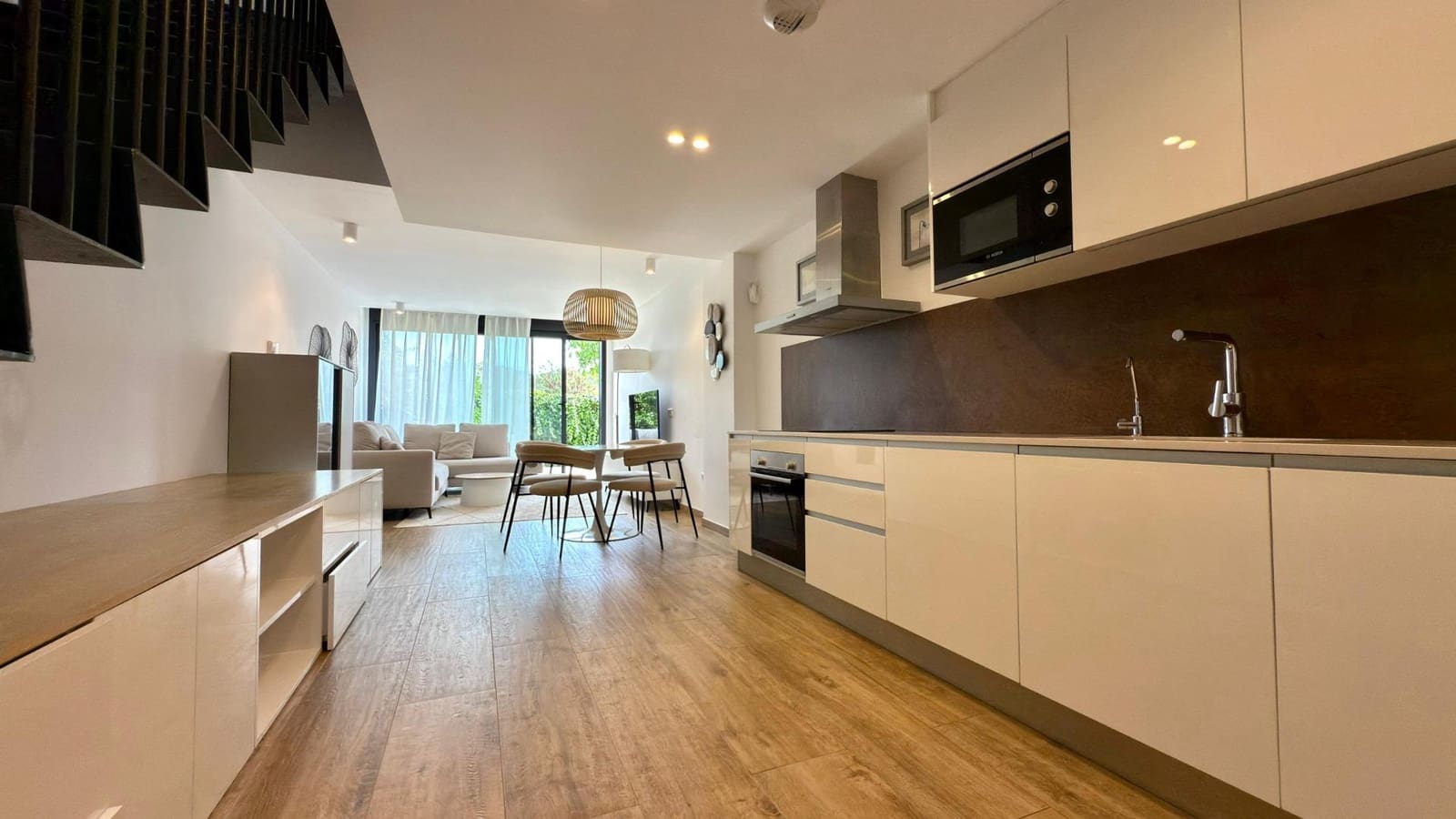 2 quarto Apartamento para arrendar em La Villajoyosa / Vila Joiosa com piscina - 2 300 € (Ref: 8802168)