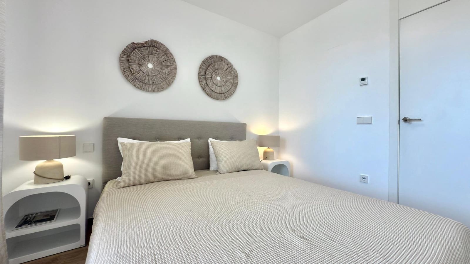 2 quarto Apartamento para arrendar em La Villajoyosa / Vila Joiosa com piscina - 2 300 € (Ref: 8802168)