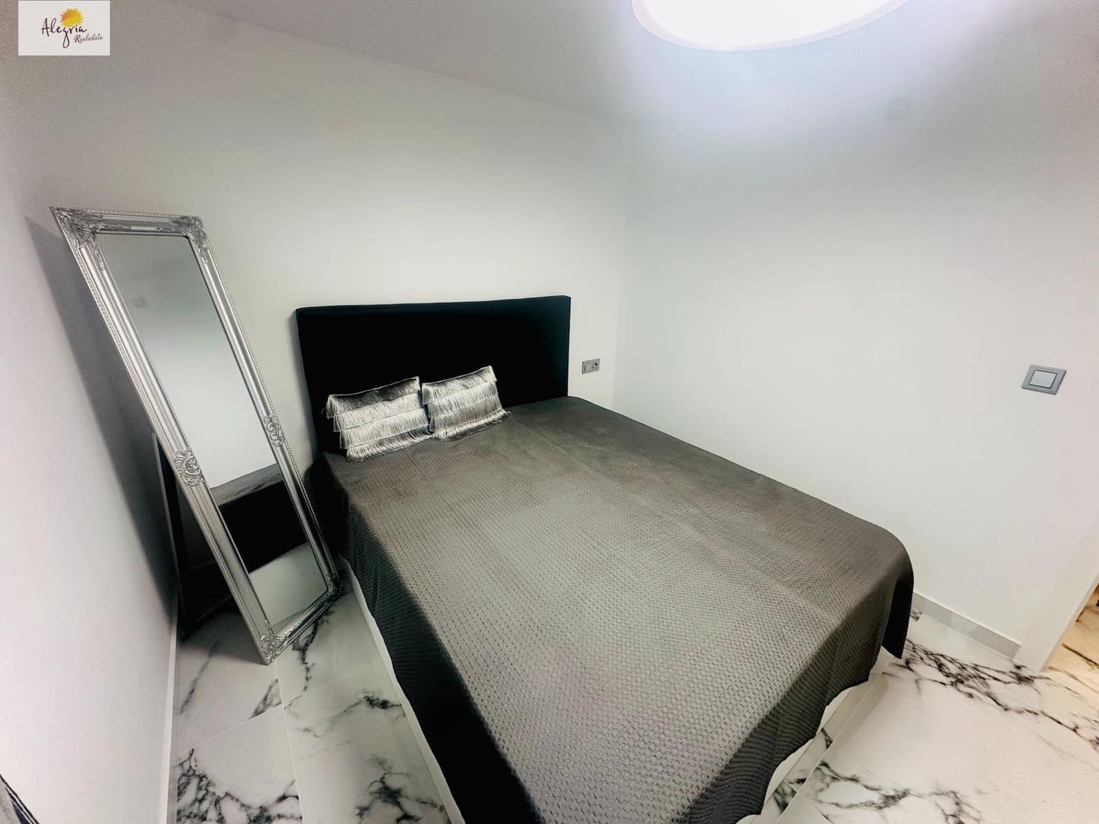 3 bedroom Apartment for rent in Alicante / Alacant city - € 1,400 (Ref: 8825259)