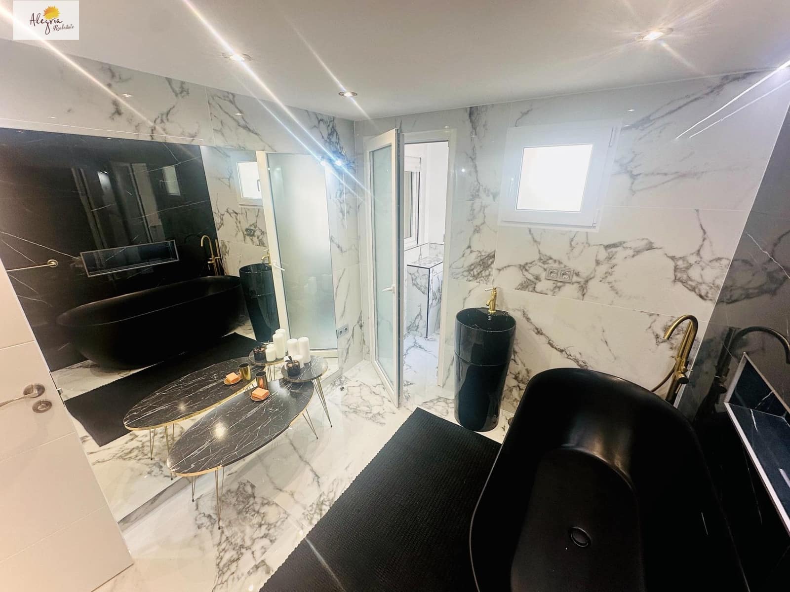 3 bedroom Apartment for rent in Alicante / Alacant city - € 1,400 (Ref: 8825259)