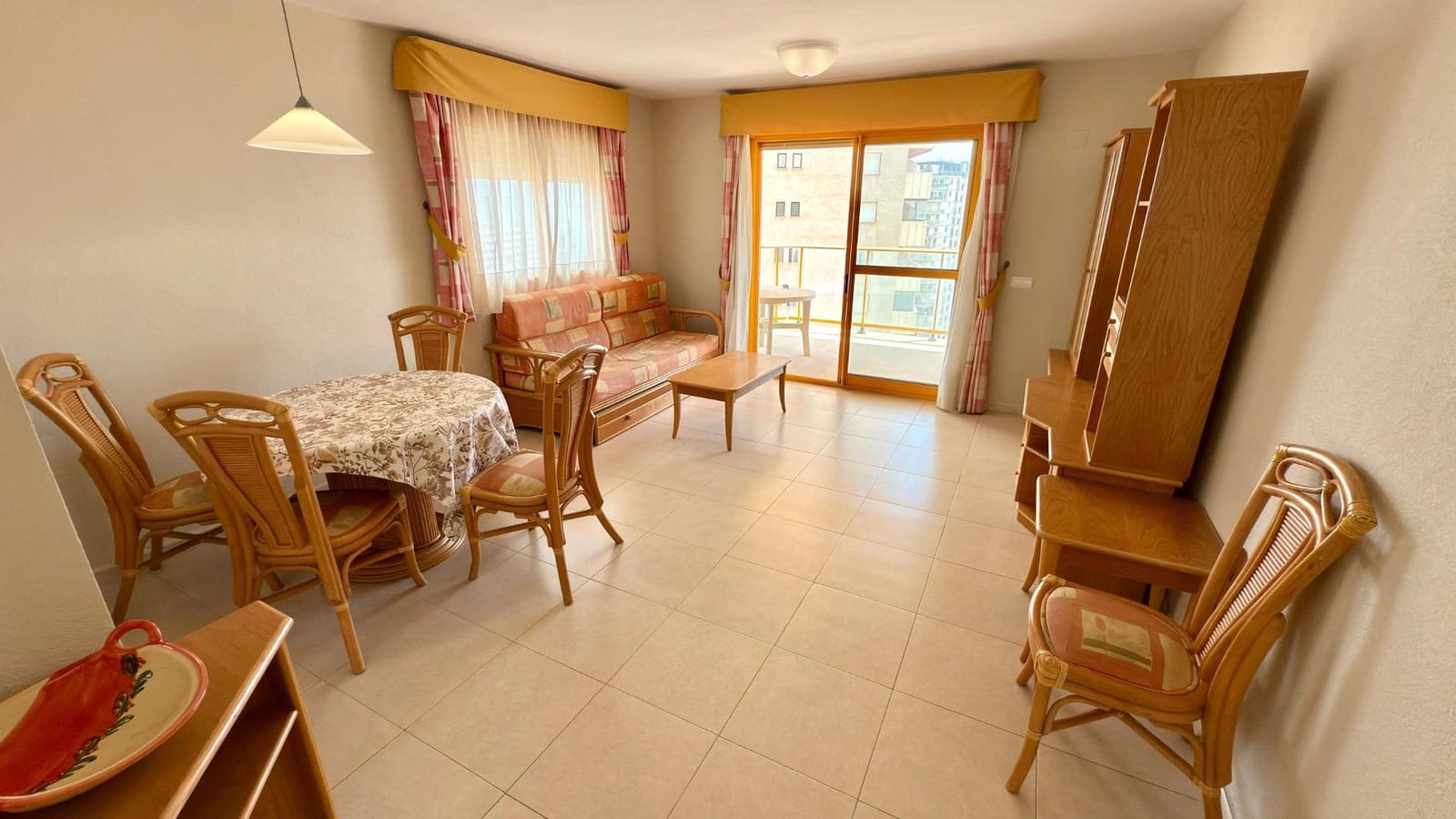2 bedroom Apartment for rent in Calpe / Calp with pool garage - € 1,300 (Ref: 8827913)