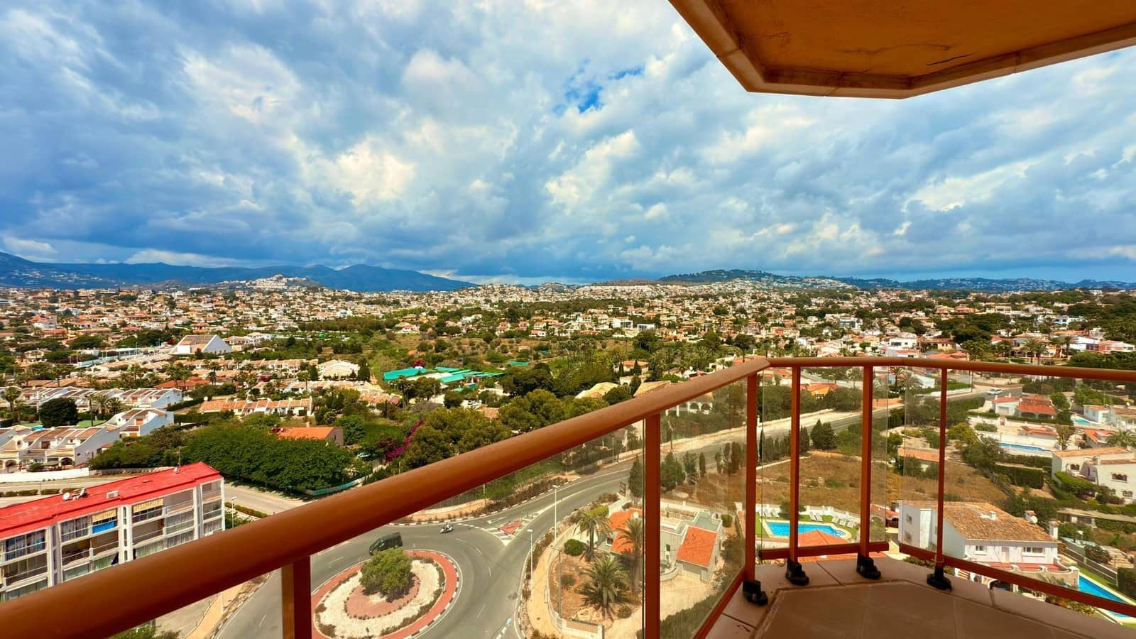 2 bedroom Apartment for rent in Calpe / Calp with pool garage - € 1,300 (Ref: 8827913)