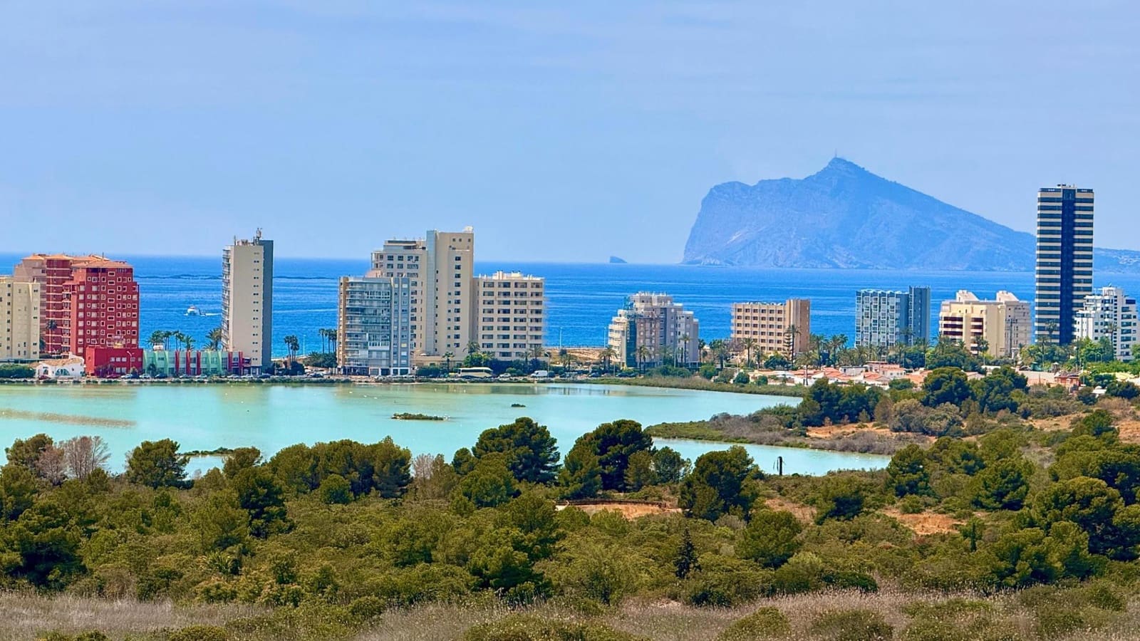 2 bedroom Apartment for rent in Calpe / Calp with pool garage - € 1,300 (Ref: 8827913)