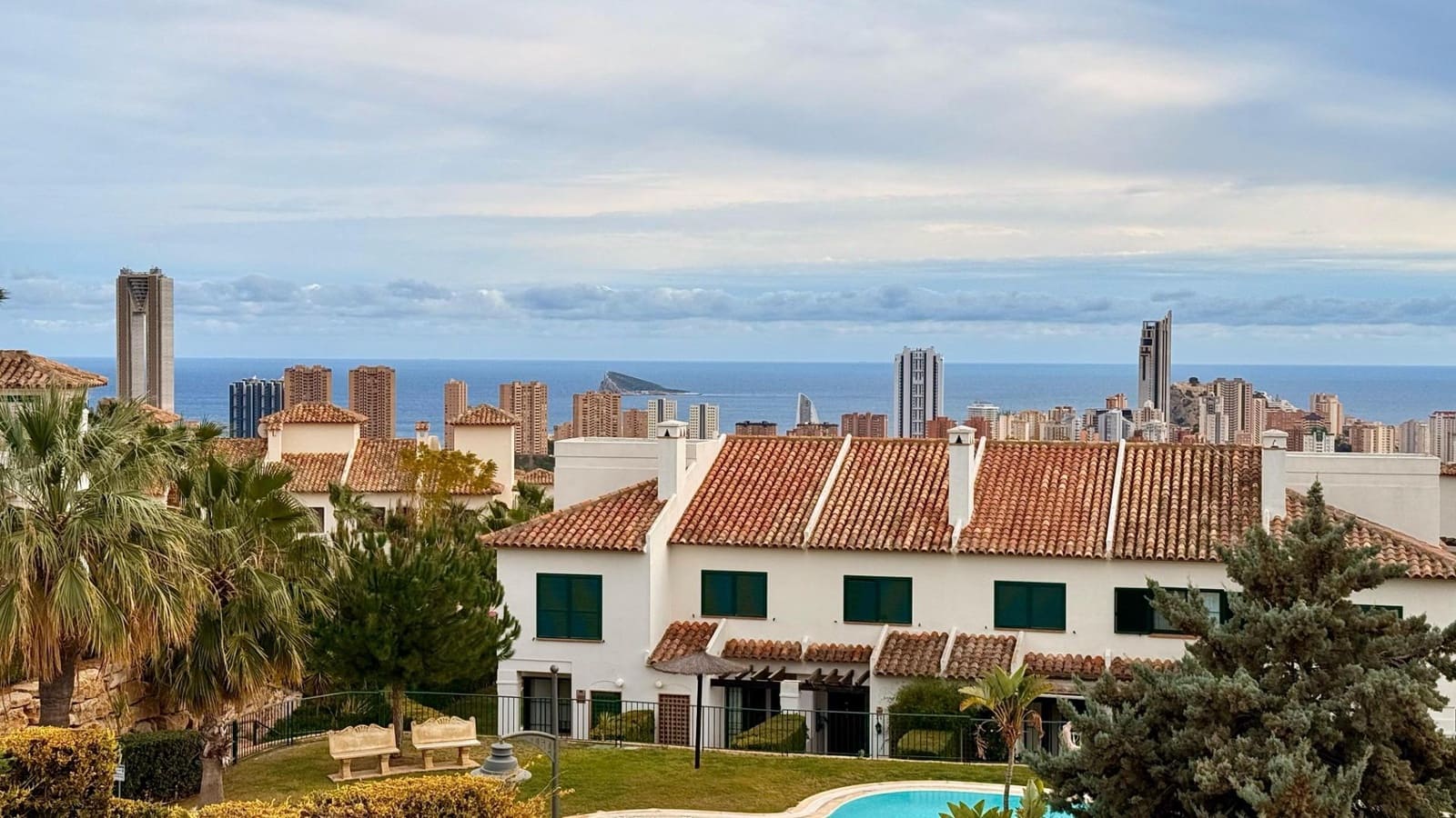 2 soverom Bungalow til salgs i Finestrat med svømmebasseng - € 350 000 (Ref: 8851629)