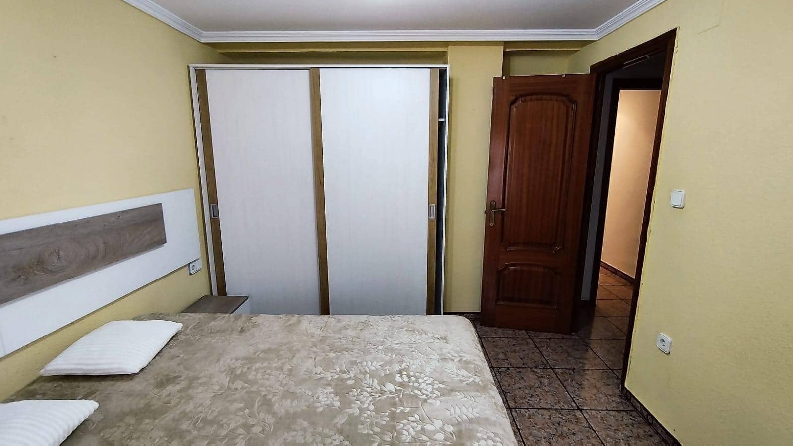 2 Zimmer Apartment zu vermieten in Alicante / Alacant Stadt - 1.100 € (Ref: 8867080)