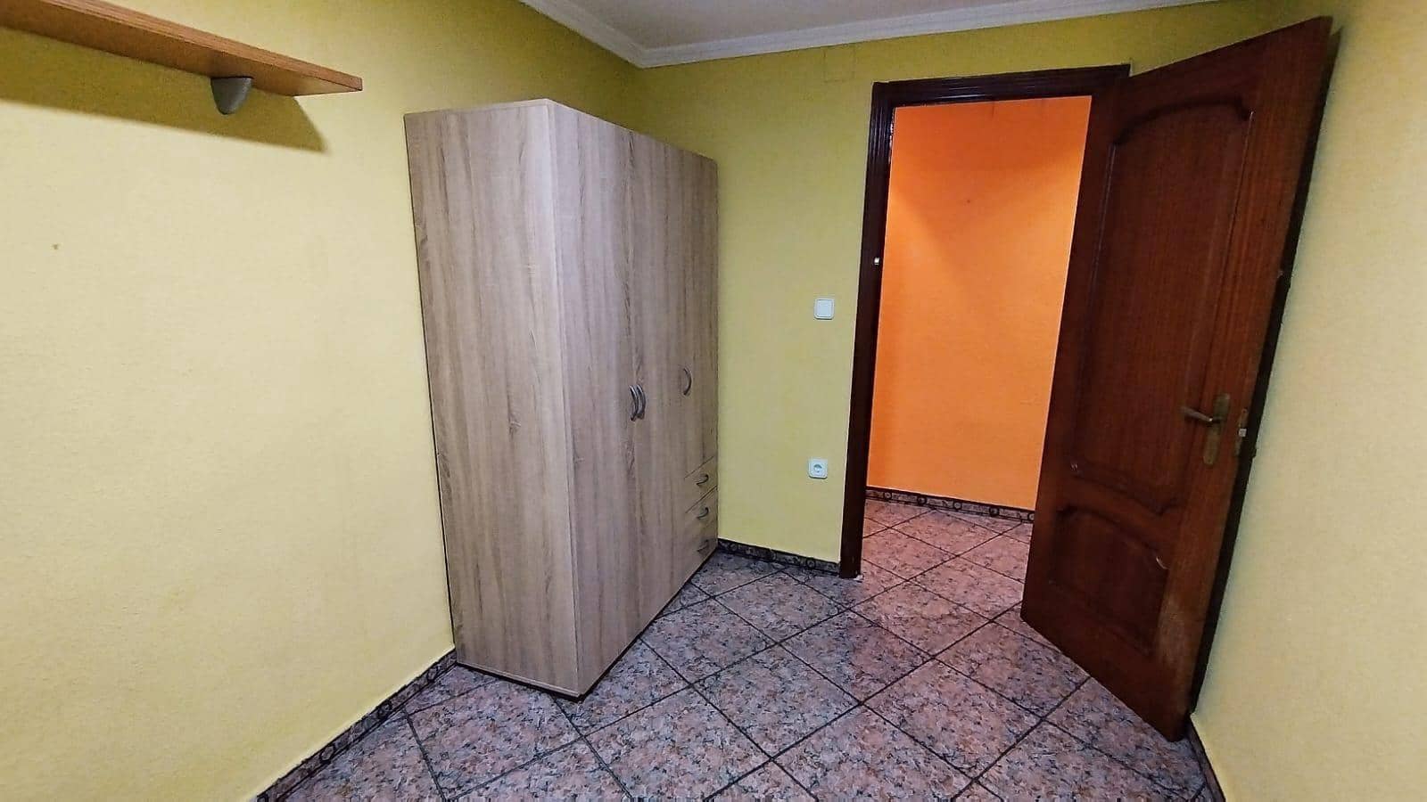 2 bedroom Apartment for rent in Alicante / Alacant city - € 1,100 (Ref: 8867080)
