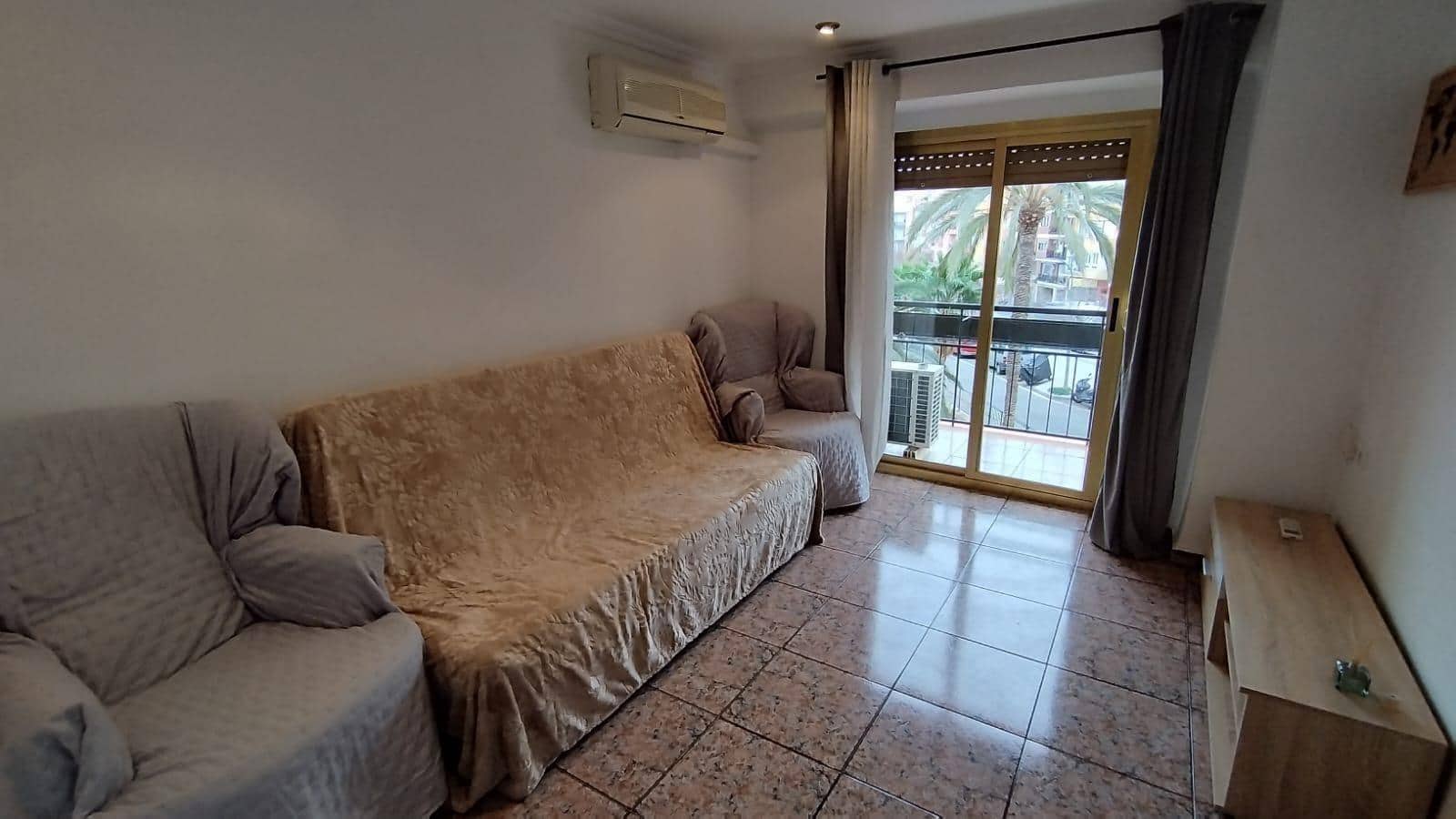 2 bedroom Apartment for rent in Alicante / Alacant city - € 1,100 (Ref: 8867080)