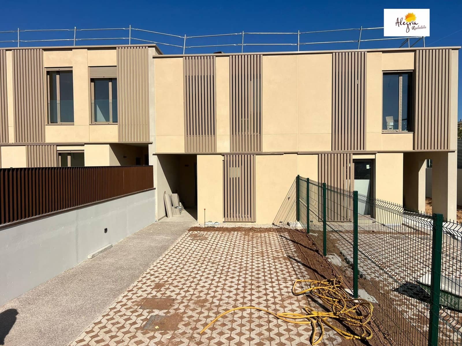 4 bedroom Terraced Villa for sale in Campolivar - € 599,000 (Ref: 8869881)