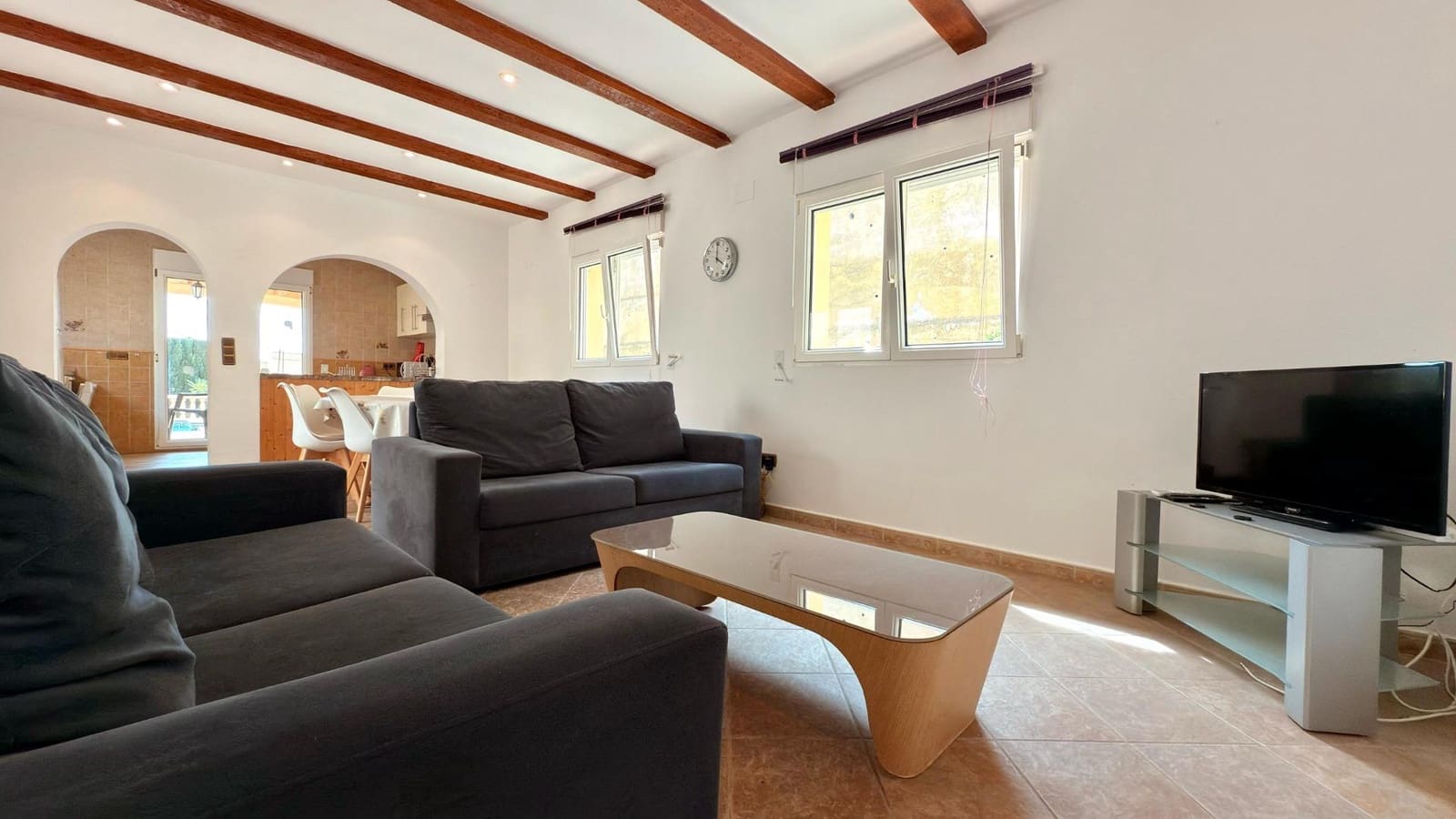 5 quarto Moradia para venda em Calpe / Calp com piscina garagem - 670 000 € (Ref: 8880139)