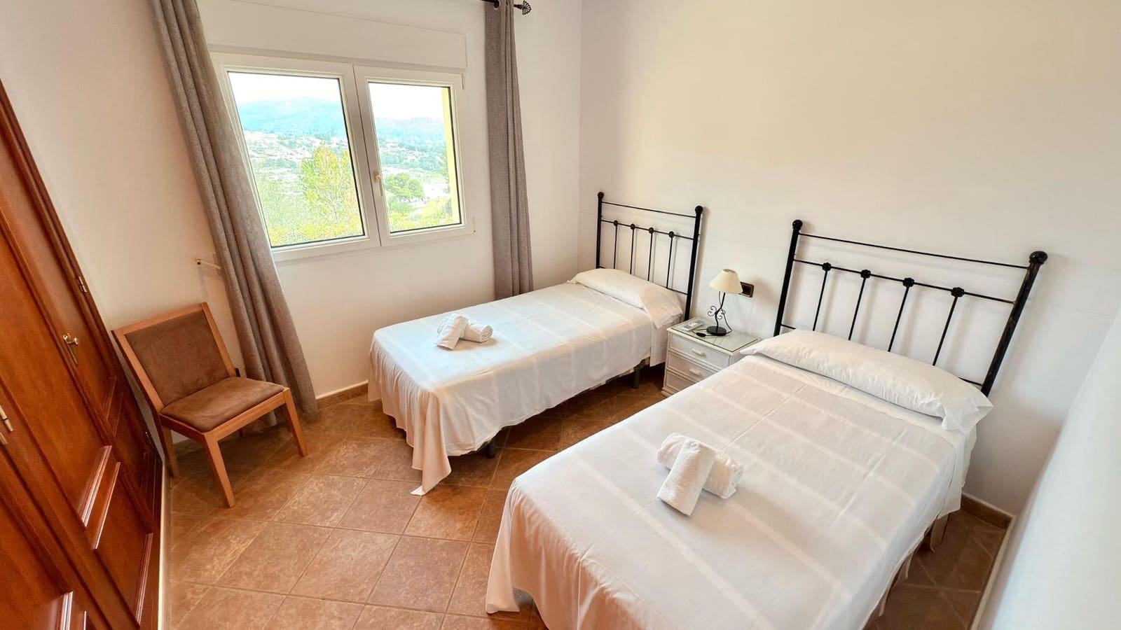 5 quarto Moradia para venda em Calpe / Calp com piscina garagem - 670 000 € (Ref: 8880139)