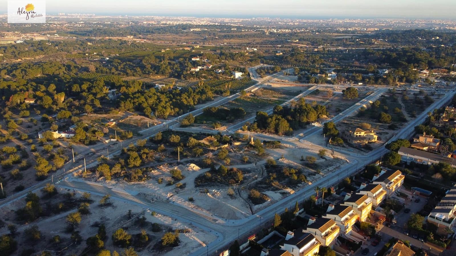 4 soveværelse Rækkehus til salg i Betera med swimmingpool - € 565.000 (Ref: 8881836)