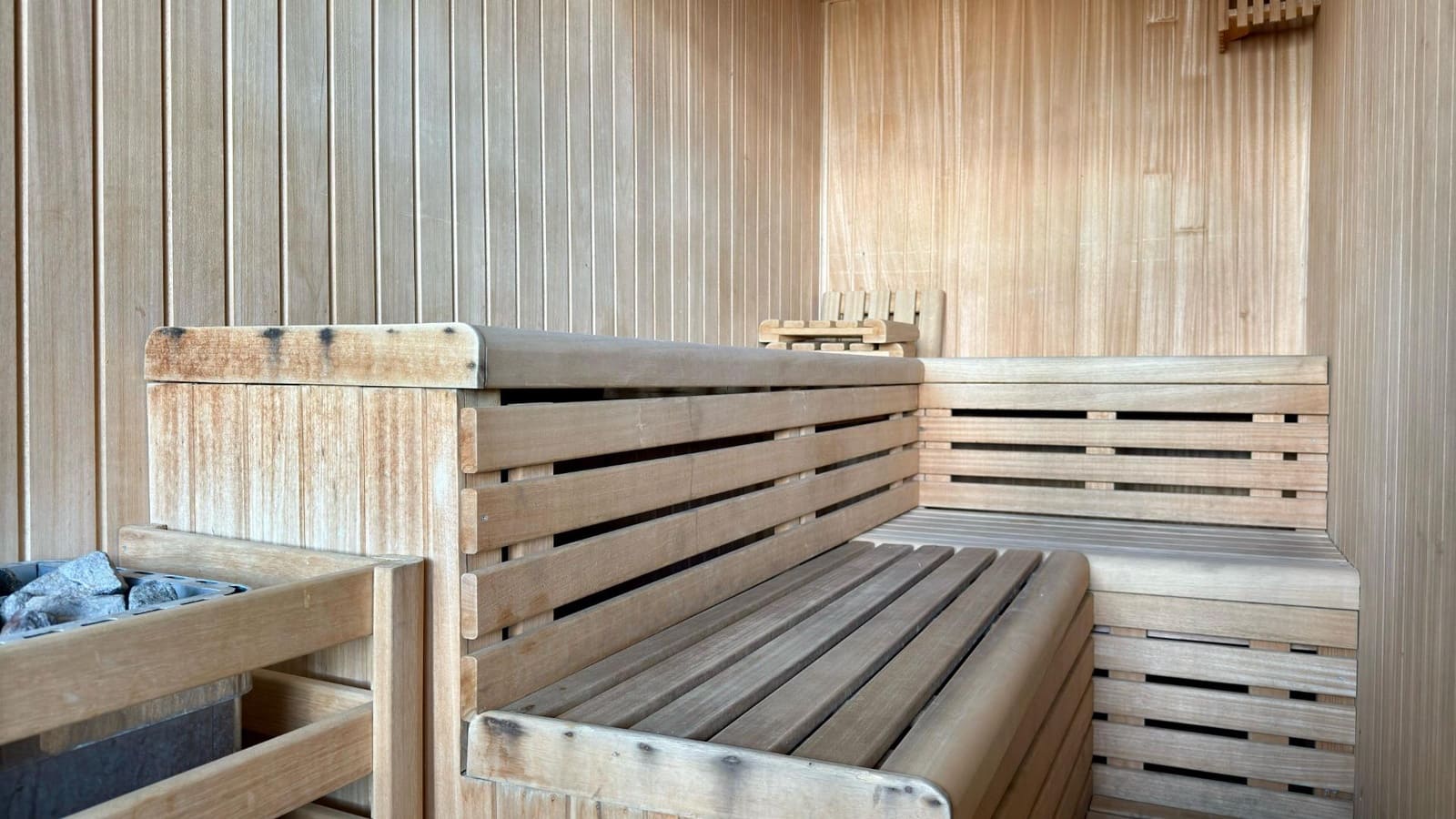 2 soverom Leilighet til leie i Benidorm med svømmebasseng - € 2 100 (Ref: 8886153)