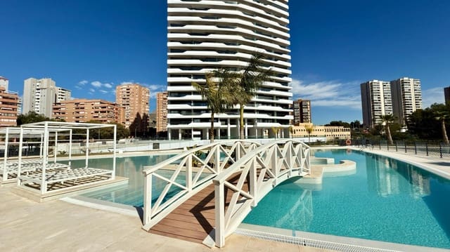 Appartement de 2 chambres à louer à Benidorm avec piscine - 2 200 € (Ref: 8886154)