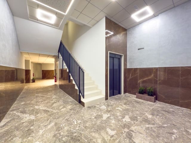 Appartement de 1 chambre à louer à Mercado, Alicante ville avec piscine - 1 500 € (Ref: 8897025)