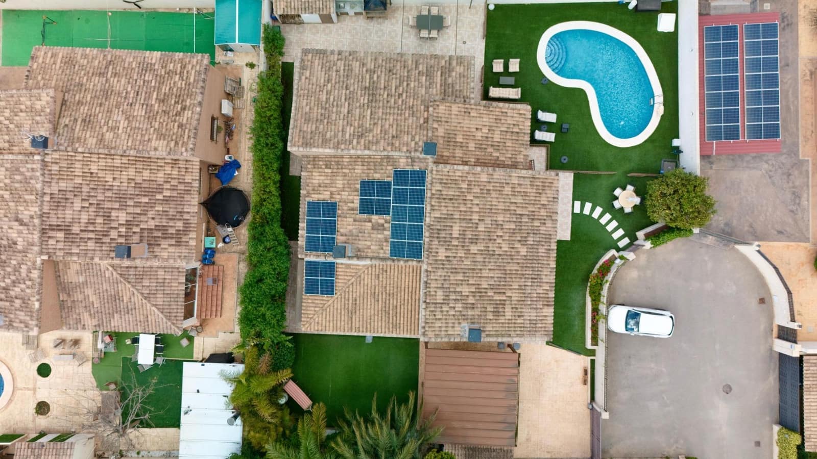 6 bedroom Villa for sale in Muchamiel / Mutxamel with pool garage - € 740,000 (Ref: 8915337)