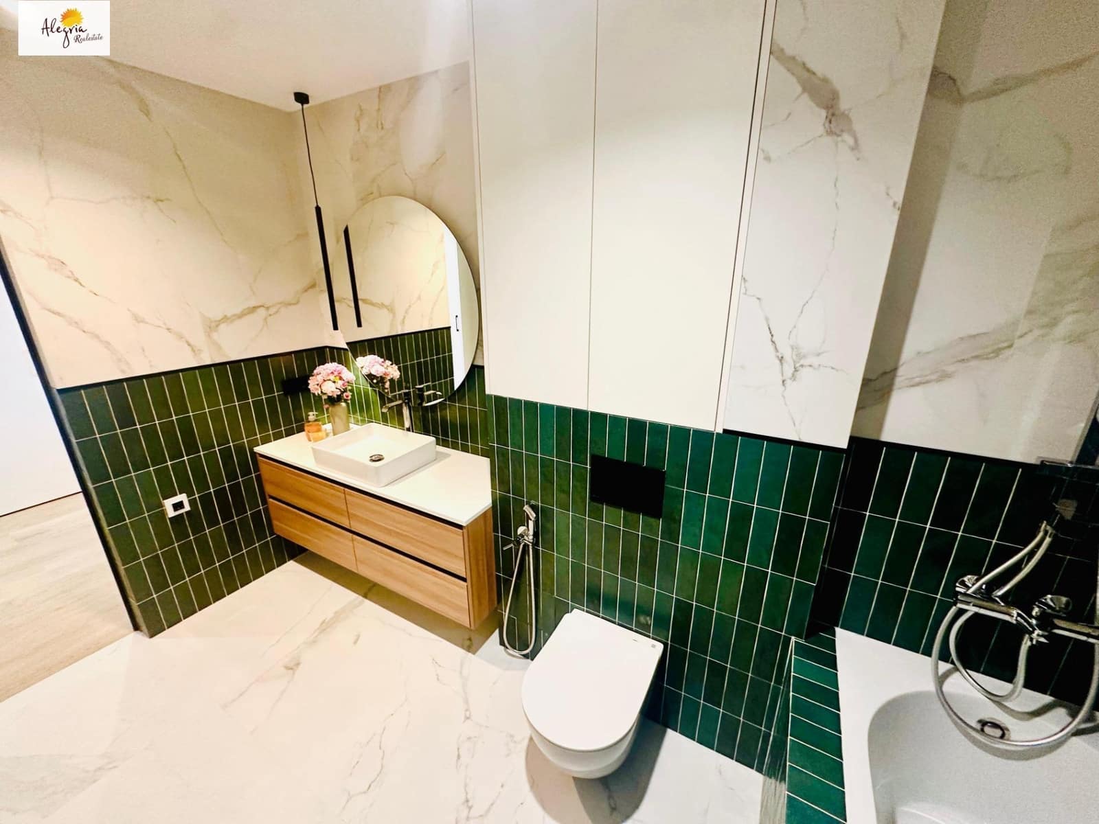 2 makuuhuone Huoneisto myytävänä paikassa Alicante kaupunki - 381 000 € (Ref: 8921360)