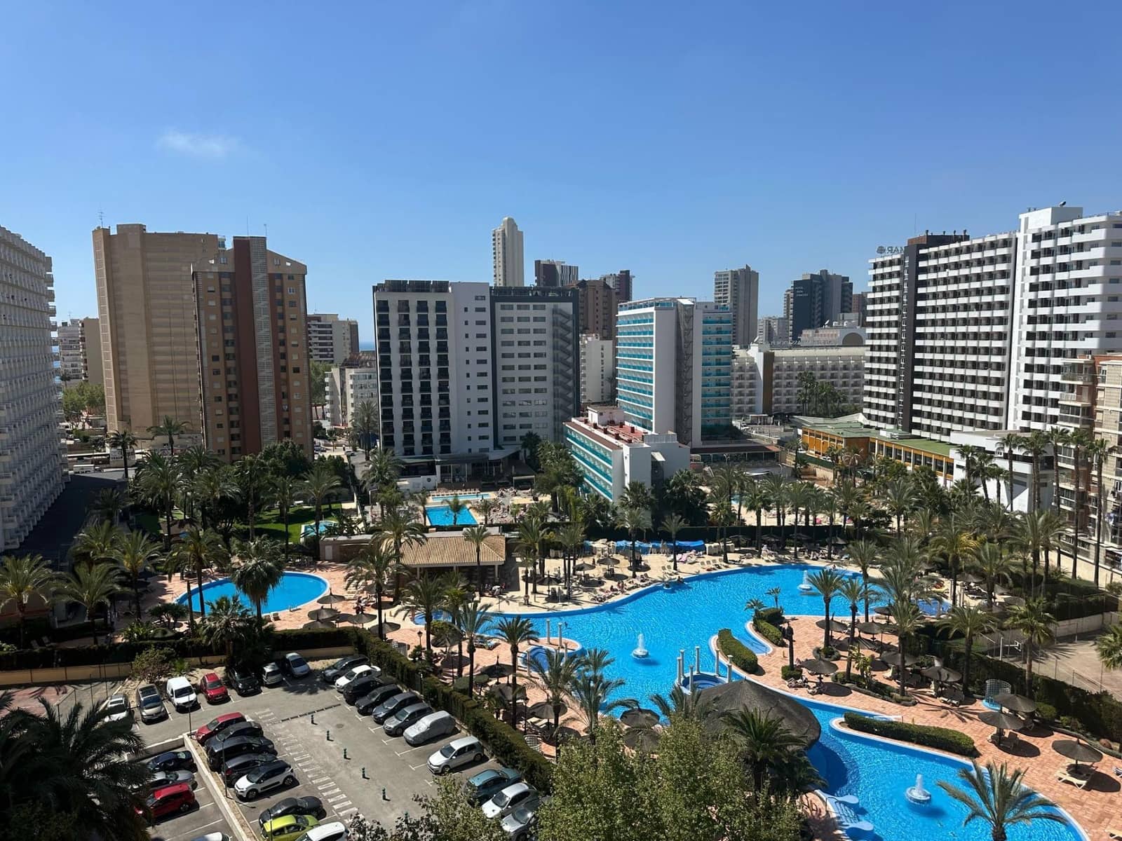 2 makuuhuone Huoneisto vuokrattavana paikassa Benidorm mukana uima-altaan 
autotalli - 1 500 € (Ref: 8924139)