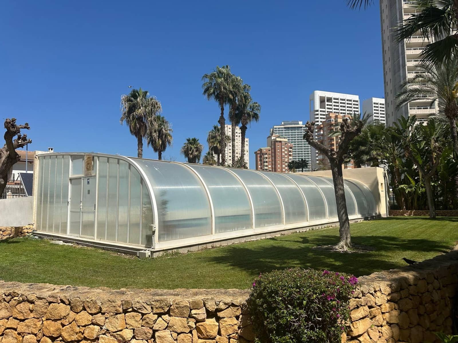 2 makuuhuone Huoneisto vuokrattavana paikassa Benidorm mukana uima-altaan 
autotalli - 1 500 € (Ref: 8924139)