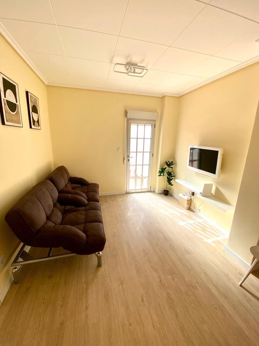 5 soveværelse Lejlighed til salg i Burjassot - € 530.000 (Ref: 8926283)