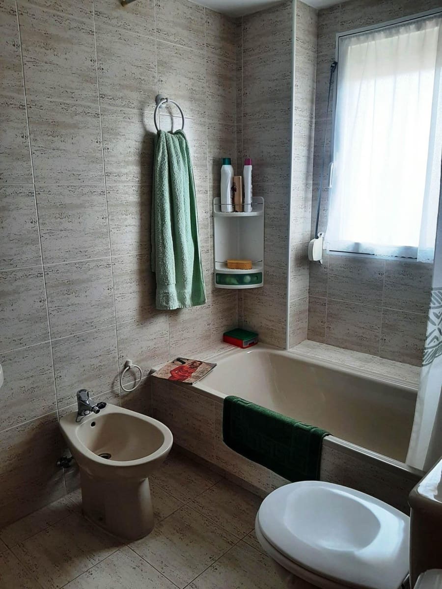 3 makuuhuone Asunto myytävänä paikassa El Campello mukana uima-altaan 
autotalli - 339 000 € (Ref: 8932206)