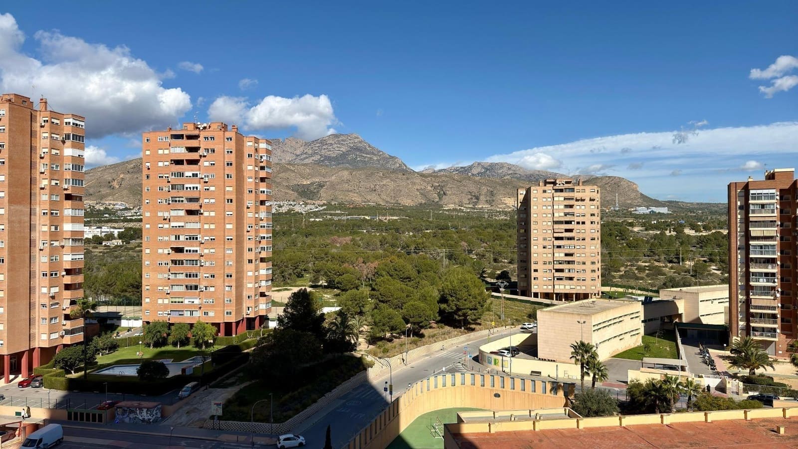 2 quarto Apartamento para venda em Finestrat com piscina - 530 000 € (Ref: 8932207)